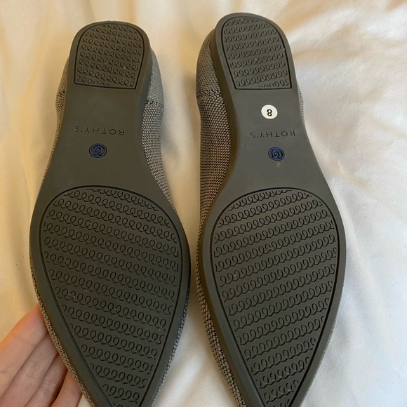 Pointy toe Rothy’s size 8 - Picture 2 of 3